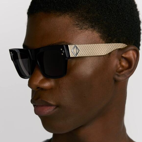 NEW!!! CHRISTIAN DIOR Sunglasses CD Diamond S8F 12A0 Authentic - Picture 3 of 12